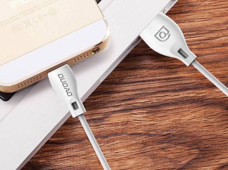 Lightning (iPhone) USB 2.4A Data Charging Cable 2 Meter (Box Packaging)